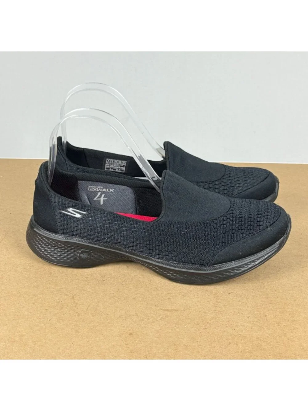 Skechers Go Walk 4 Pursuit Comfort Shoes Womens 8 Black Slip On Goga Max